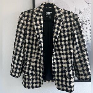DKNY Vintage Plaid Wool Blend Black & Cream Blazer size 6